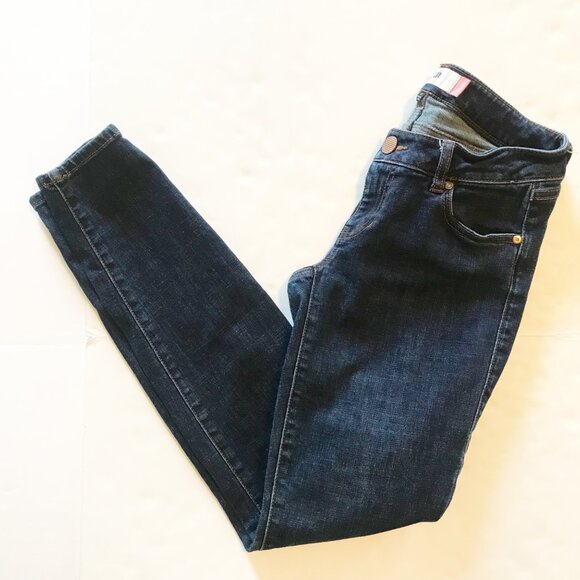 CABI Skinny Dark Wash Low Rise Stretch Blue Denim Jeans Womens 2 - Picture 2 of 10